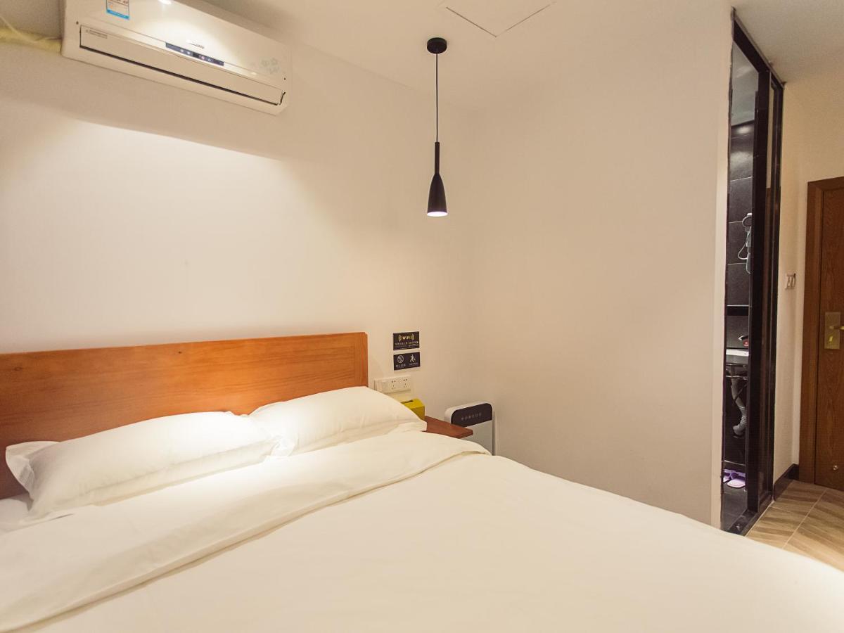 Koala Youth Hotel&Hostel Сямынь Экстерьер фото
